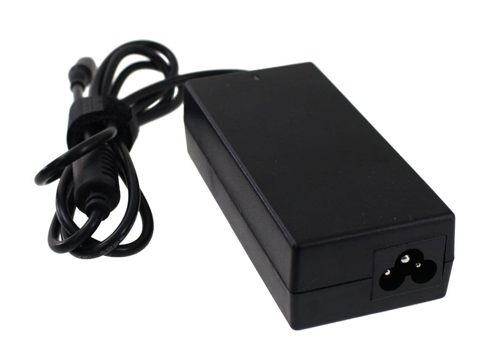 04-ADAPTOR-ACE R-19V-4.7A-ORG-min